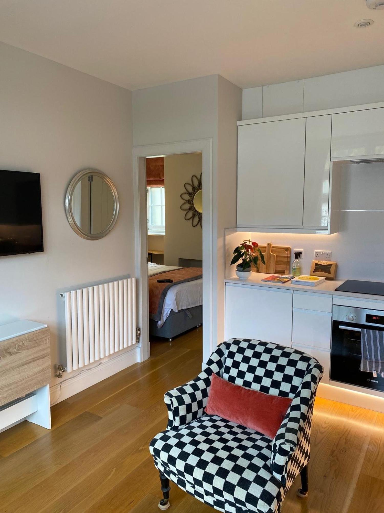 7A The Mews - Cottage In The City Единбург Екстериор снимка
